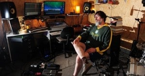 Lobão fez todo trabalho no seu próprio estúdio, tocando todos os instrumentos.
