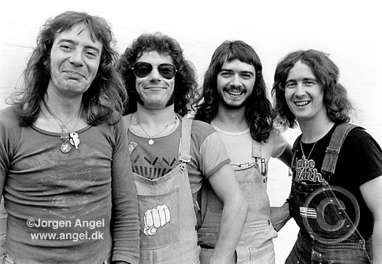La banda Geordie diseñó a Brian Johnson para AC/DC