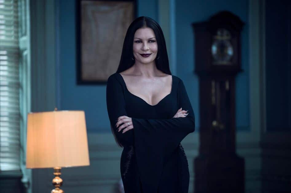 Catherine Zeta Jones ressuscita Morticia Addams no0322542000202211241450