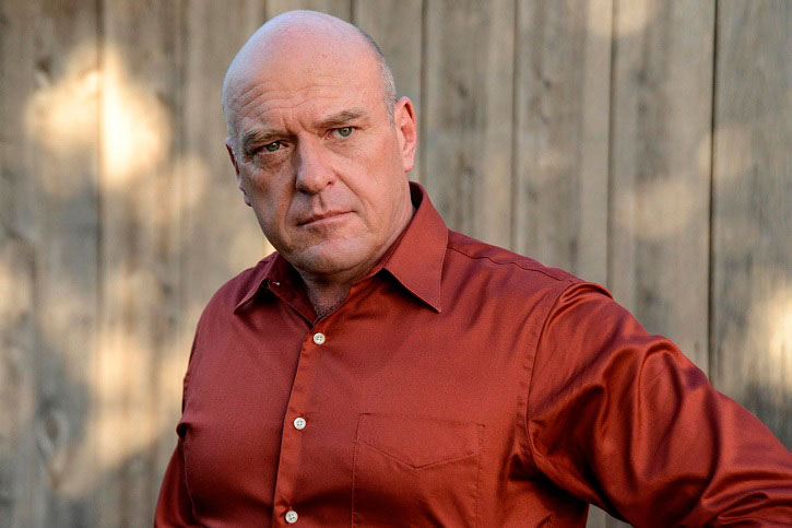 Dean Norris pipoca na madrugada