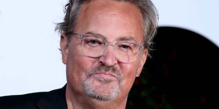 Além de Friends: todos os filmes que Matthew Perry participou 1 matthew perry