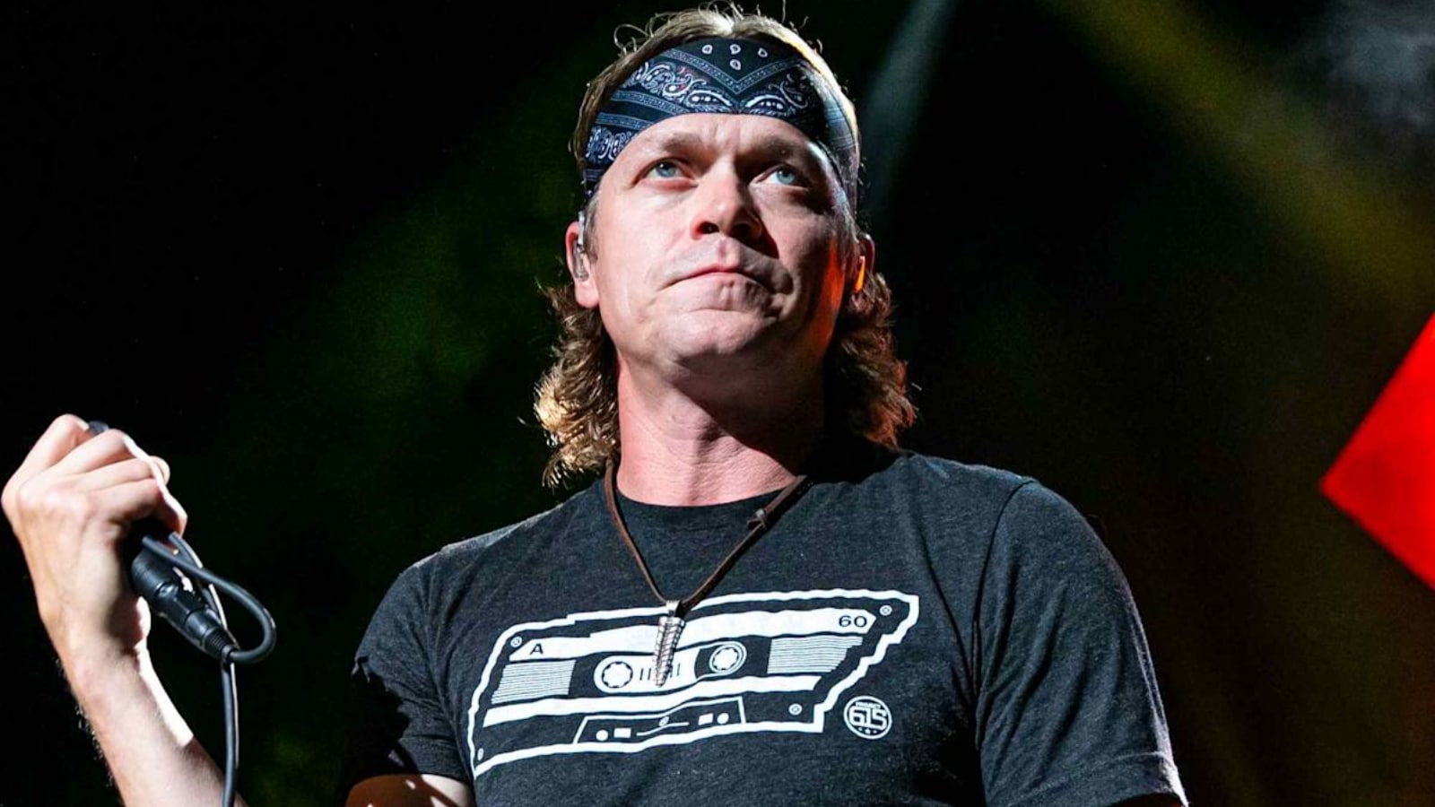 3 doors down banda vocalista brad arnold