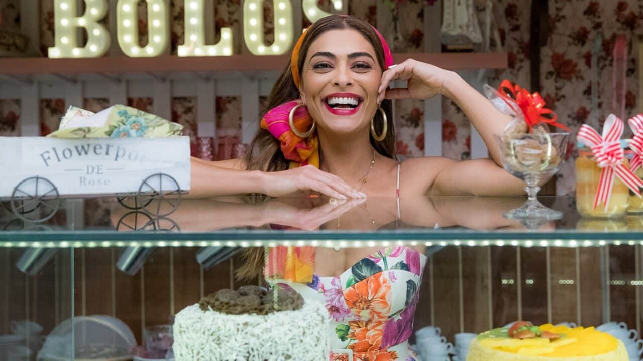 Maria da Paz ( Juliana Paes )