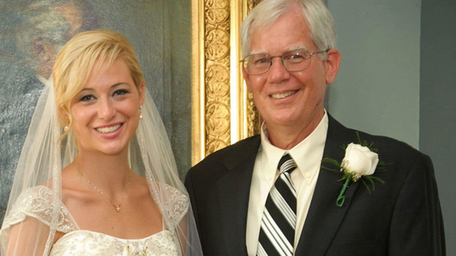 Molly Martens with her father Thomas on her wedding day