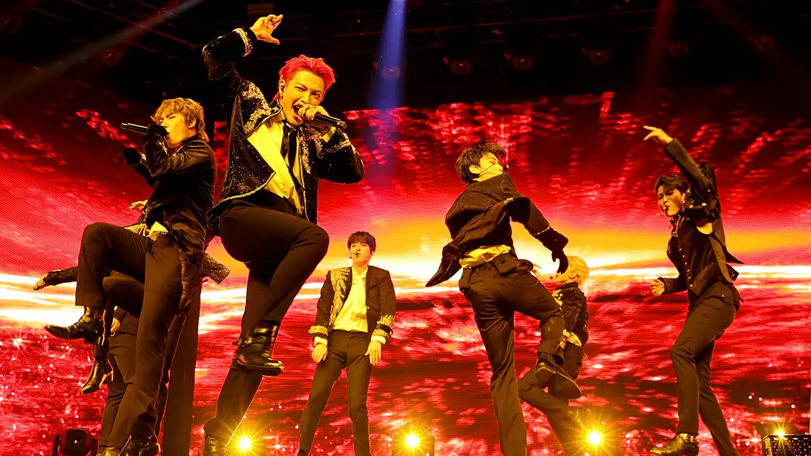 shows k pop 2025 ateez